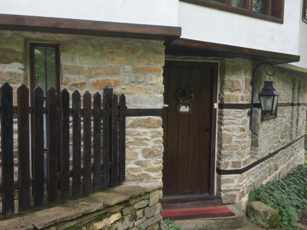 Stefanina Guesthouse Bozsenci Kültér fotó