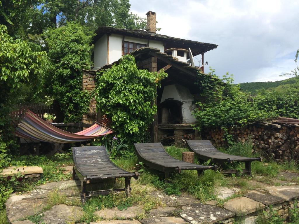 Stefanina Guesthouse Bozsenci Kültér fotó